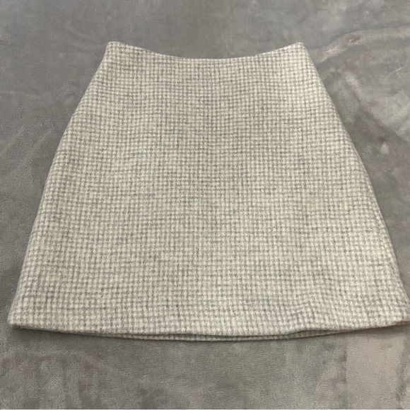 Club Monaco Gray White Plaid Wool Blend Mini Skirt 4959 - Picture 3 of 12